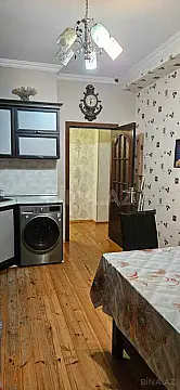 Satılır 2 otaqlı mənzil 80 m²