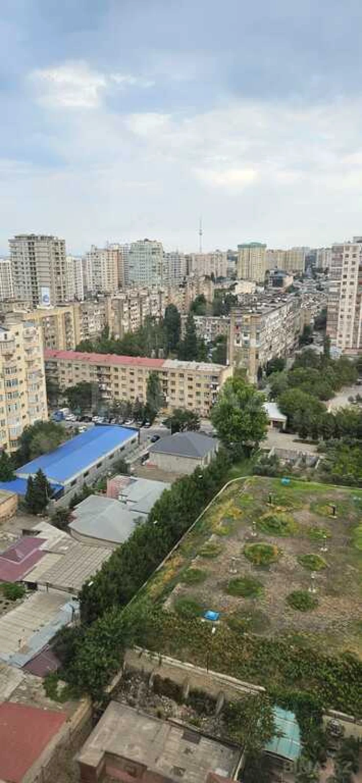 Satılır 2 otaqlı mənzil 80 m²