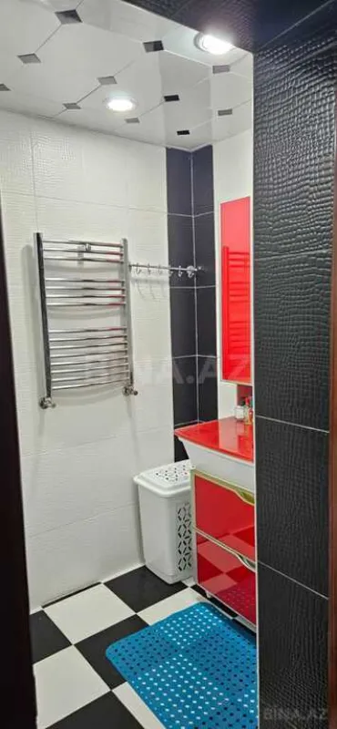 Satılır 2 otaqlı mənzil 80 m²