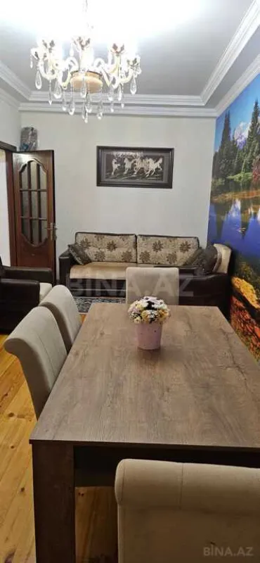 Satılır 2 otaqlı mənzil 80 m²