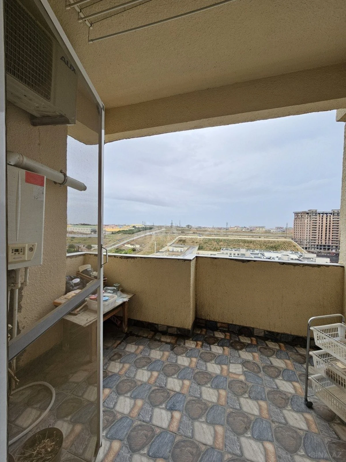 Satılır 2 otaqlı mənzil 62 m²