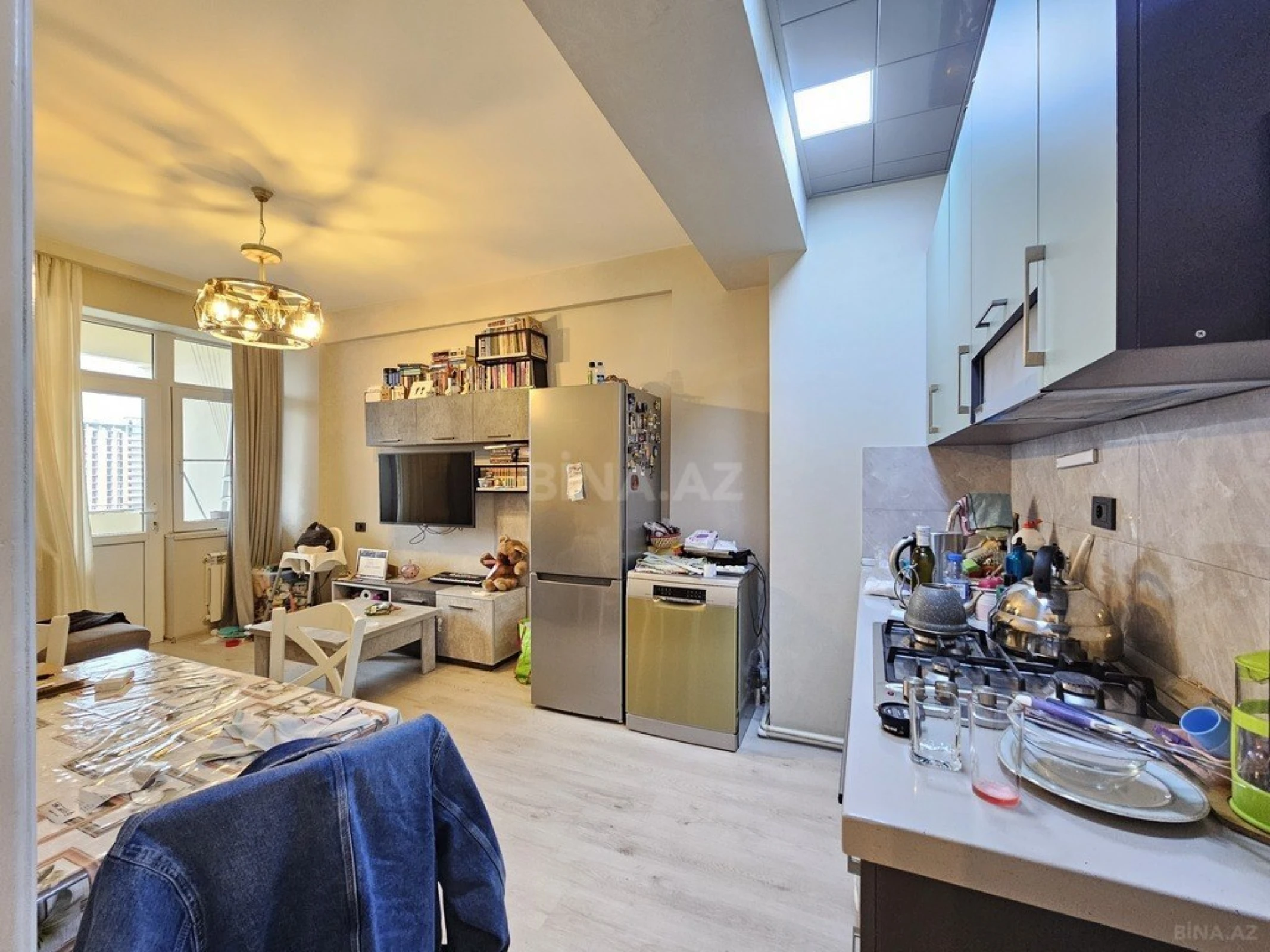 Satılır 2 otaqlı mənzil 62 m²