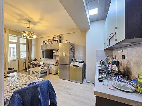 Satılır 2 otaqlı mənzil 62 m²