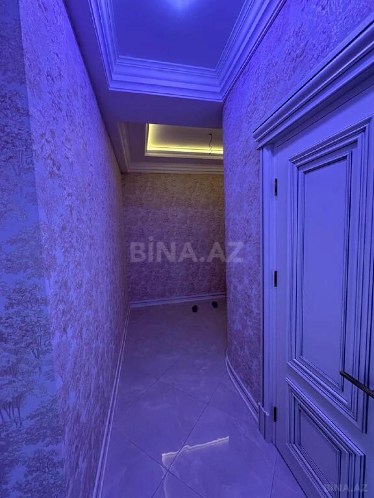 Satılır 3 otaqlı mənzil 125 m²