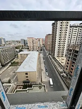 Satılır 4 otaqlı mənzil 186.4 m²