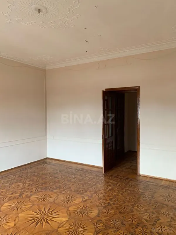 Satılır 3 otaqlı mənzil 96 m²