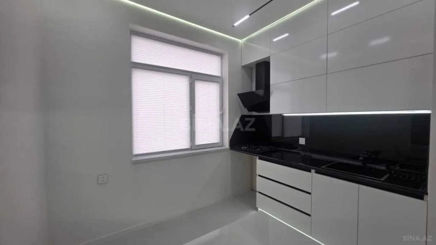 Satılır 2 otaqlı mənzil 61 m²