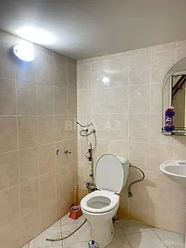 Satılır obyekt 60 m²