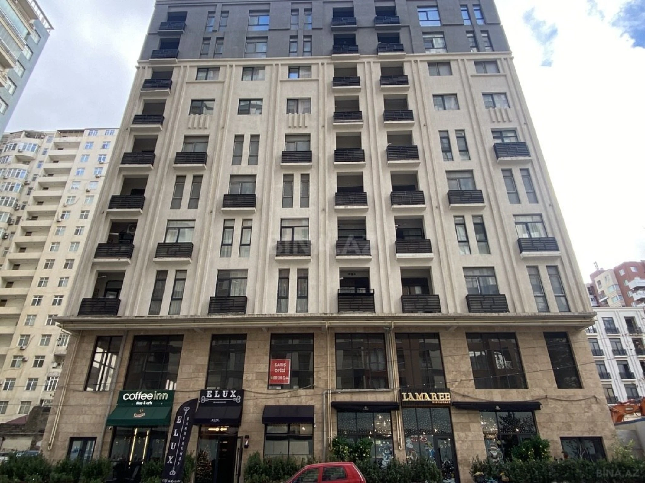 Satılır 3 otaqlı mənzil 95 m²