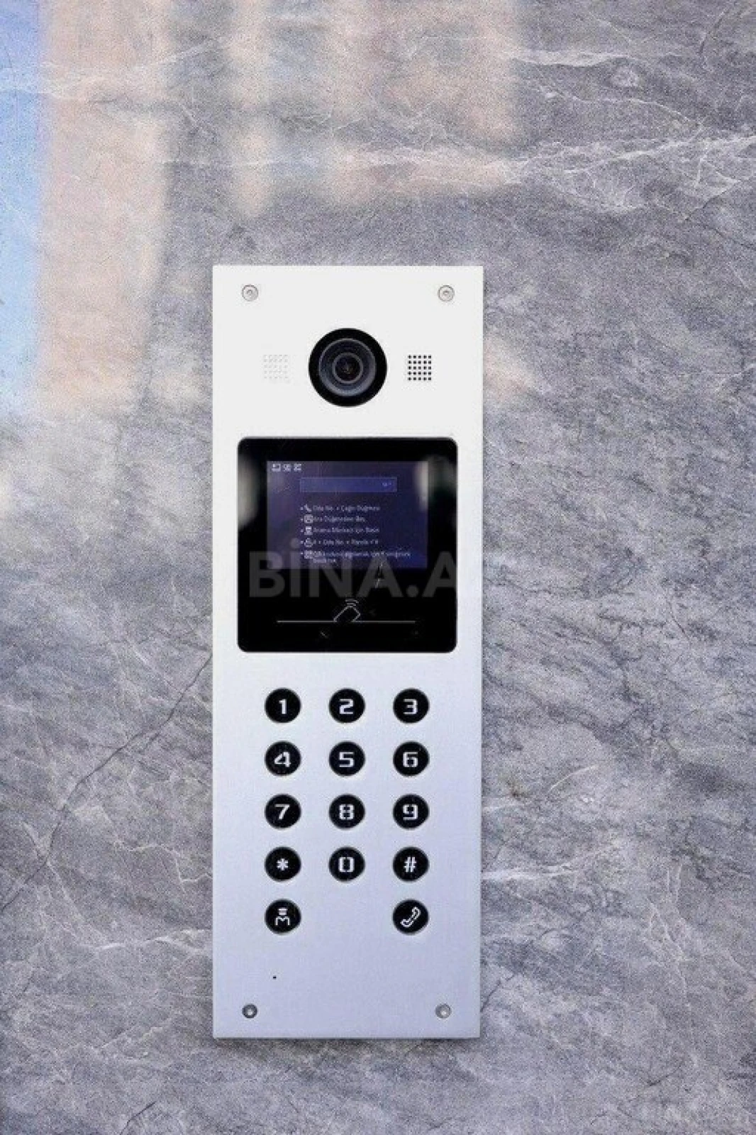 Satılır 5 otaqlı mənzil 268 m²