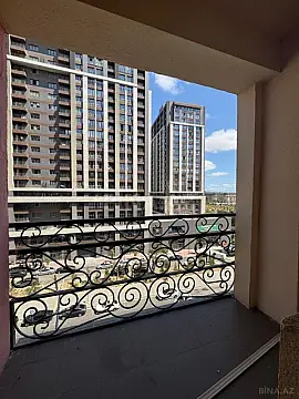 Satılır 3 otaqlı mənzil 114 m²