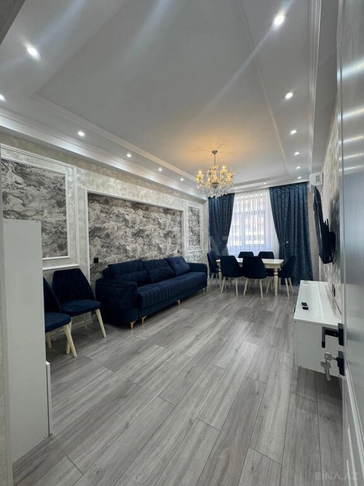 Satılır 3 otaqlı mənzil 114 m²