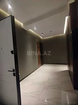 Satılır 3 otaqlı mənzil 126.7 m²