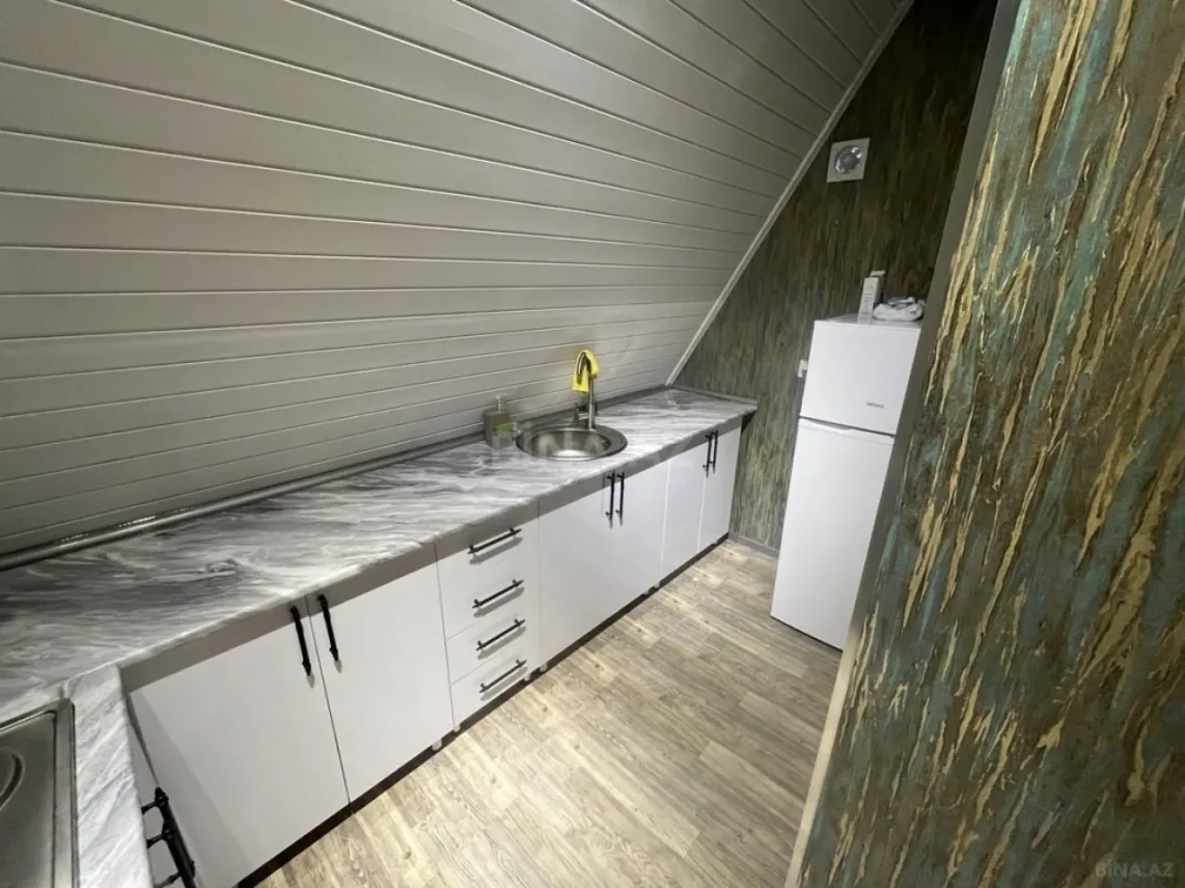 Satılır 4 otaqlı həyət evi 123 m²