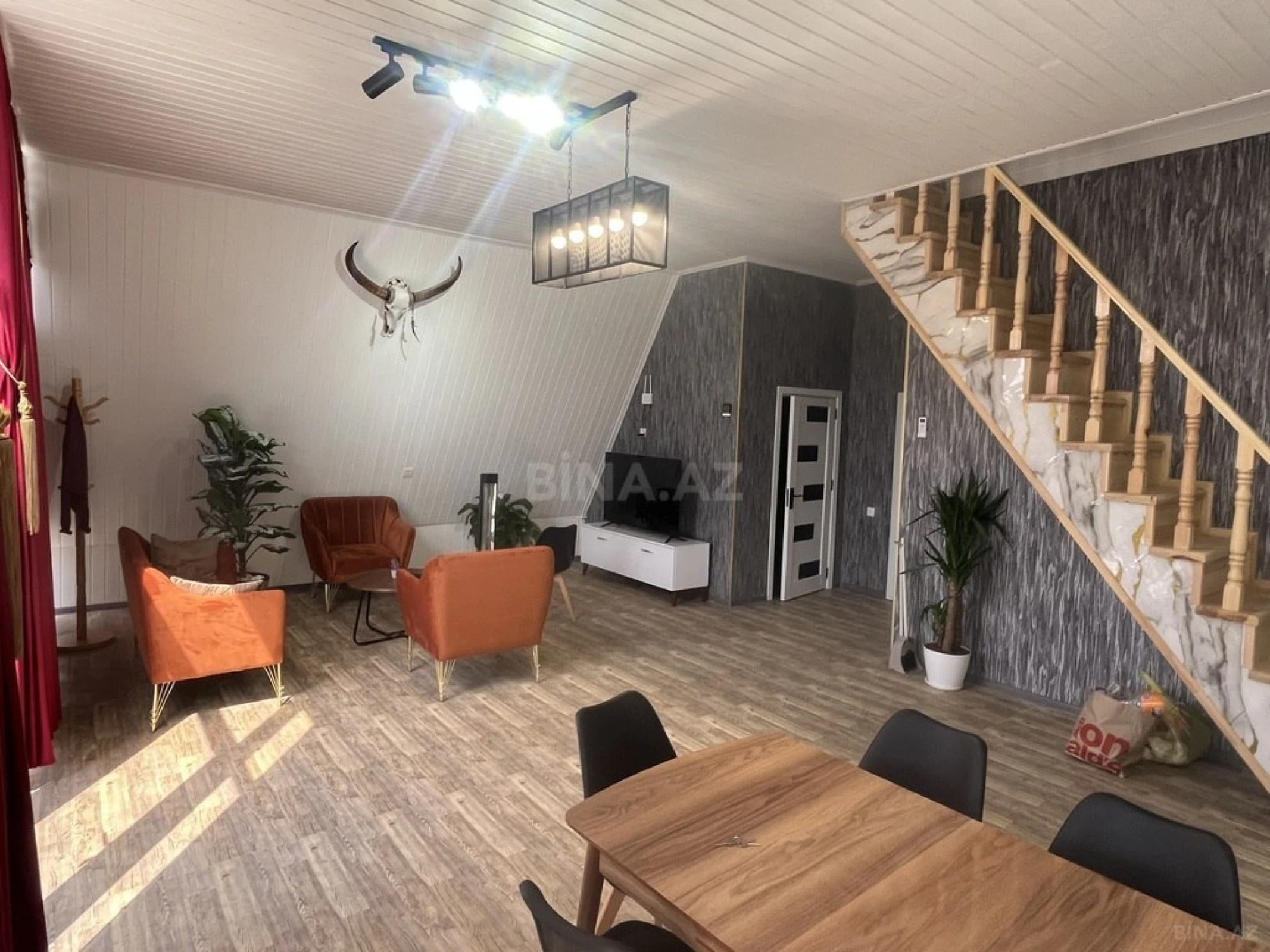 Satılır 4 otaqlı həyət evi 123 m²