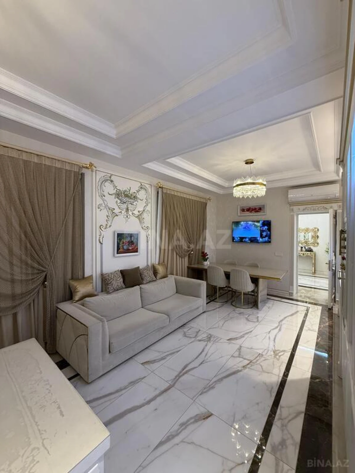 Satılır 7 otaqlı həyət evi 760 m²
