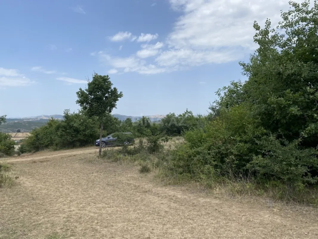 Satılır torpaq sahəsi 100 m²