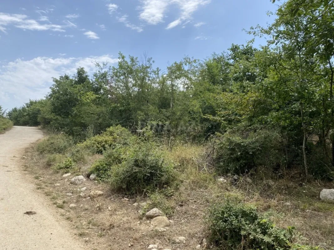 Satılır torpaq sahəsi 100 m²