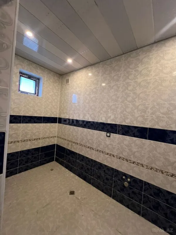 Satılır 5 otaqlı həyət evi 400 m²