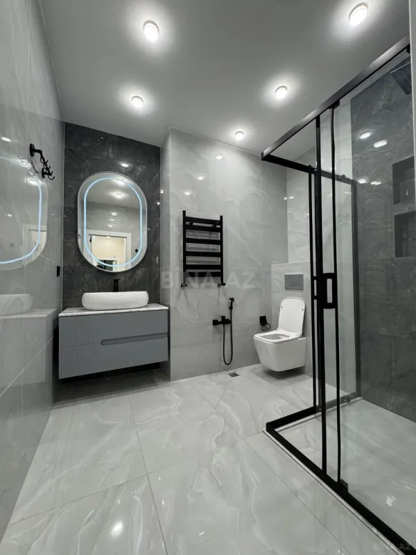 Satılır 3 otaqlı mənzil 107 m²