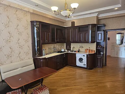 Kirayə verilir 2 otaqlı mənzil 100 m²