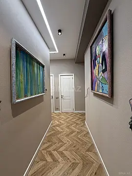 Satılır 3 otaqlı mənzil 120 m²