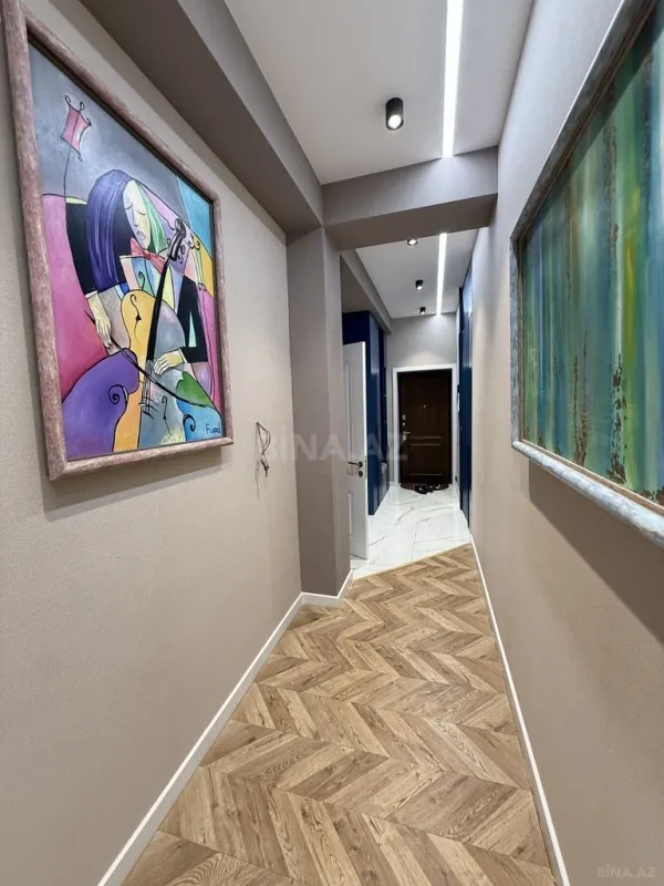 Satılır 3 otaqlı mənzil 120 m²