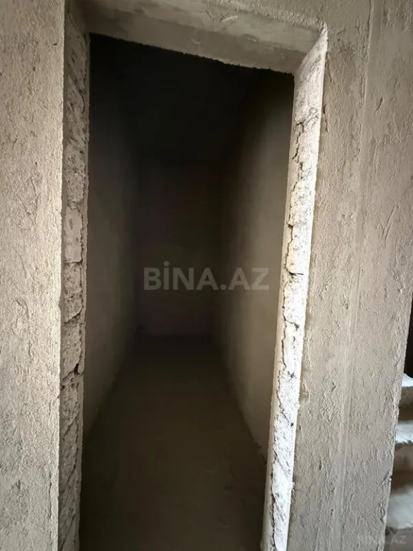 Satılır 5 otaqlı həyət evi 200 m²