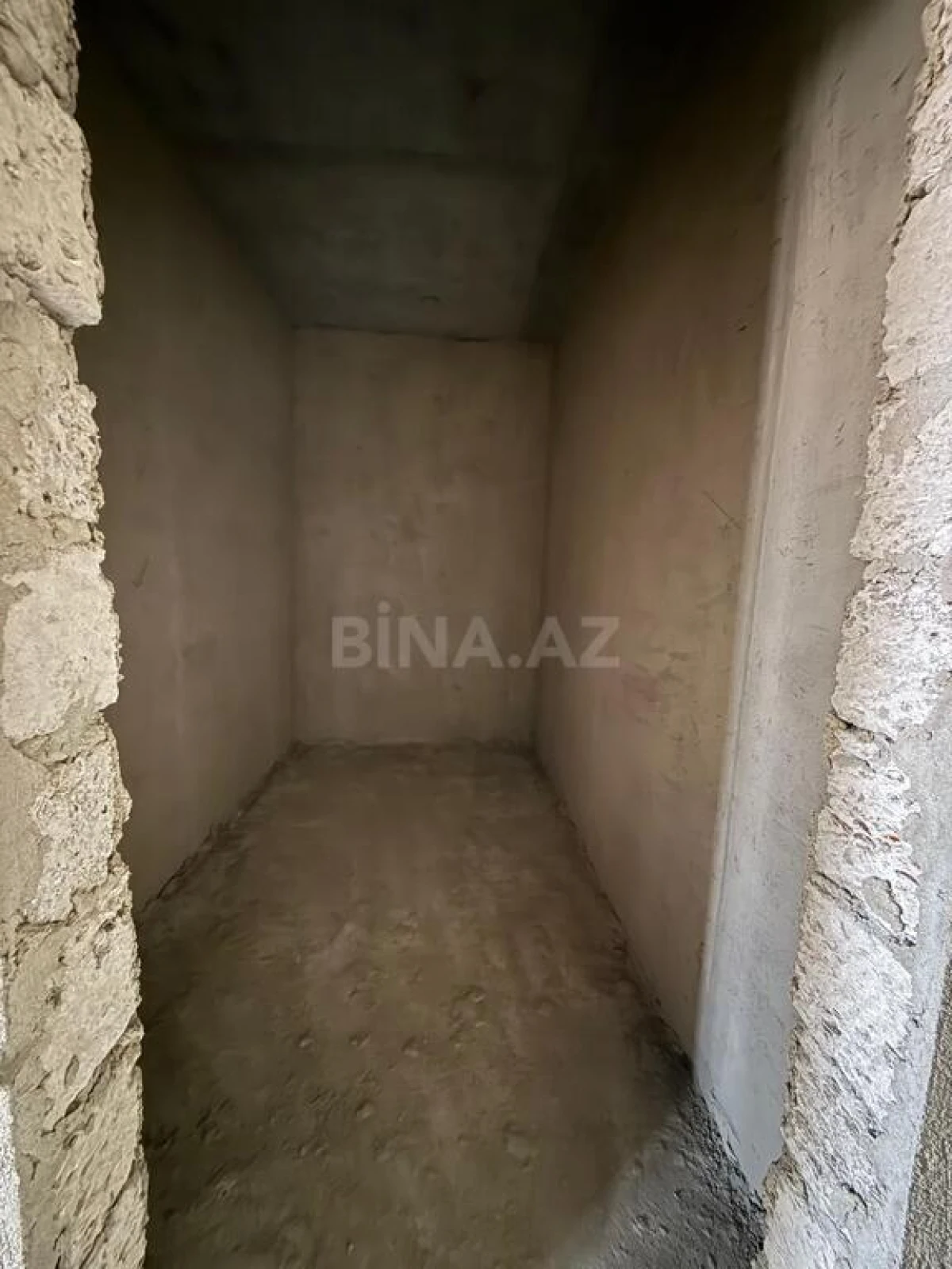 Satılır 5 otaqlı həyət evi 200 m²