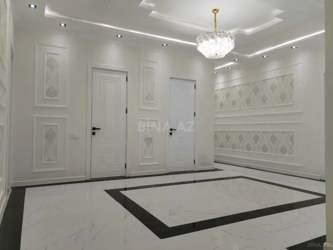 Satılır 3 otaqlı mənzil 160 m²