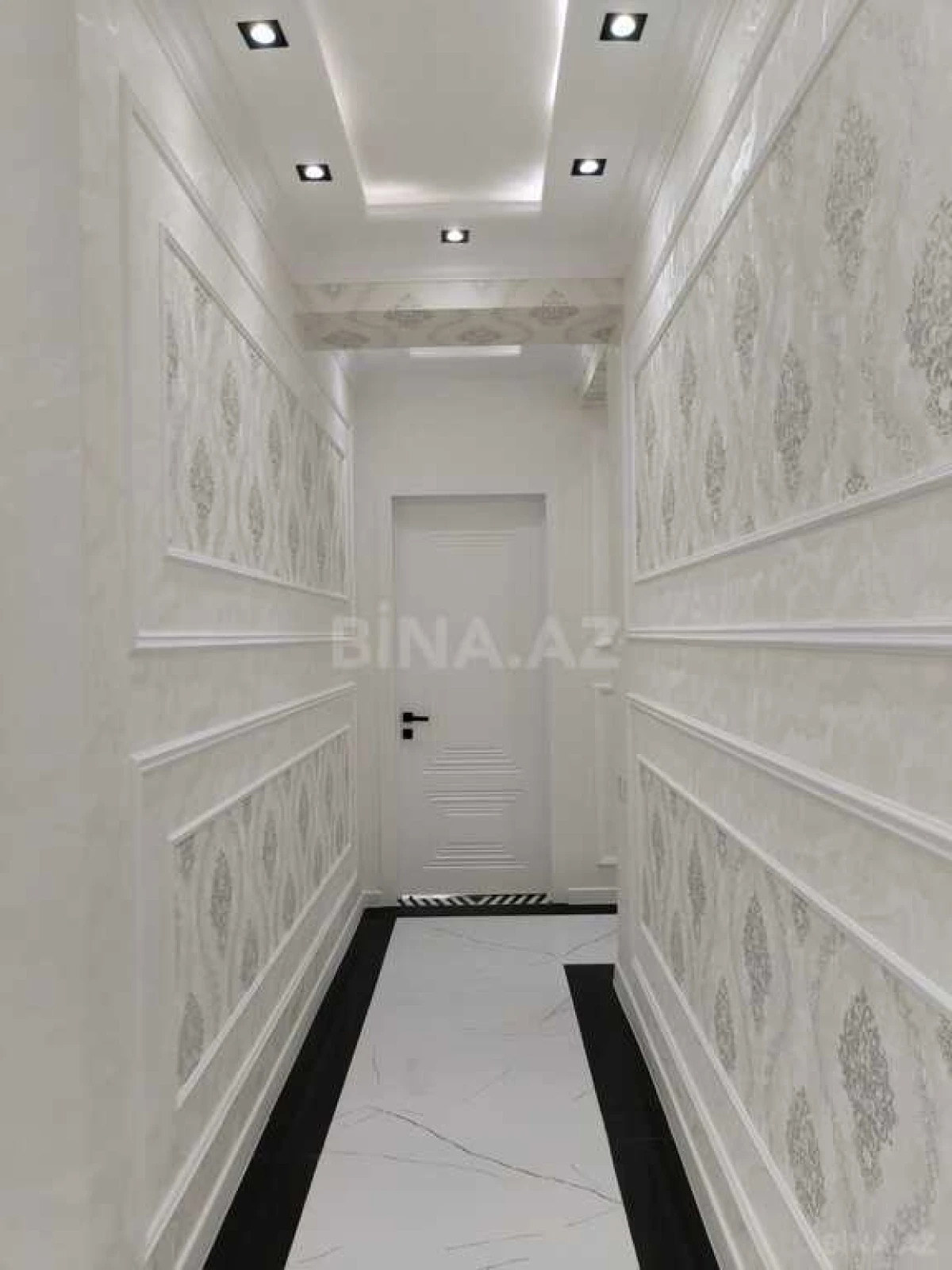 Satılır 3 otaqlı mənzil 160 m²