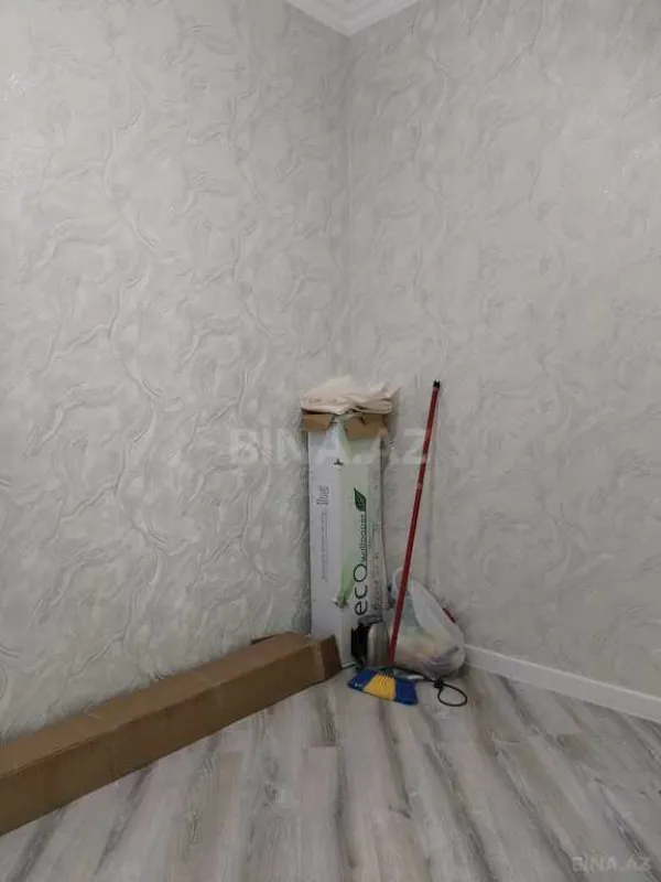 Satılır 3 otaqlı mənzil 160 m²