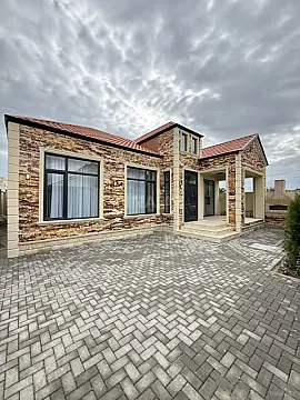 Satılır 4 otaqlı həyət evi 140 m²