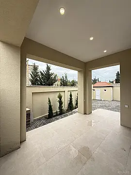 Satılır 4 otaqlı həyət evi 140 m²