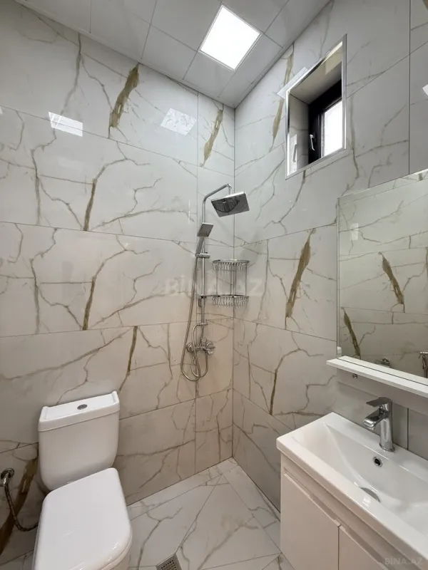 Satılır 4 otaqlı həyət evi 140 m²