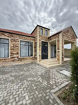Satılır 4 otaqlı həyət evi 140 m² — Bakı, Buzovna 4 otaq 140.00 m²