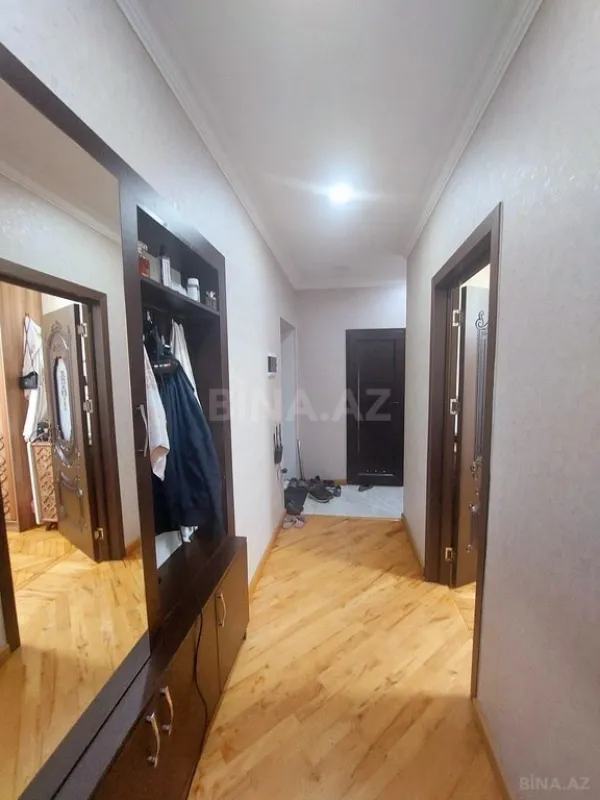 Satılır 2 otaqlı mənzil 60 m²