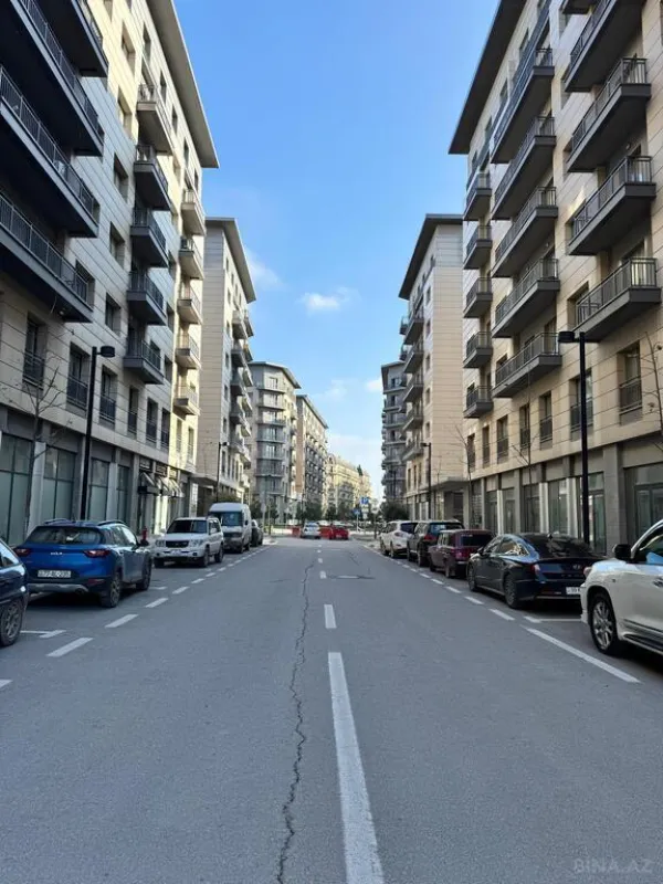 Satılır 2 otaqlı mənzil 90 m²