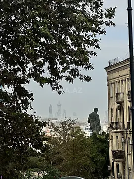 Satılır 4 otaqlı mənzil 147 m² — Bakı, Badamdar 4 otaq 147.00 m²