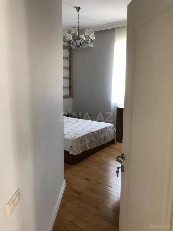 Kirayə verilir 3 otaqlı mənzil 100 m²