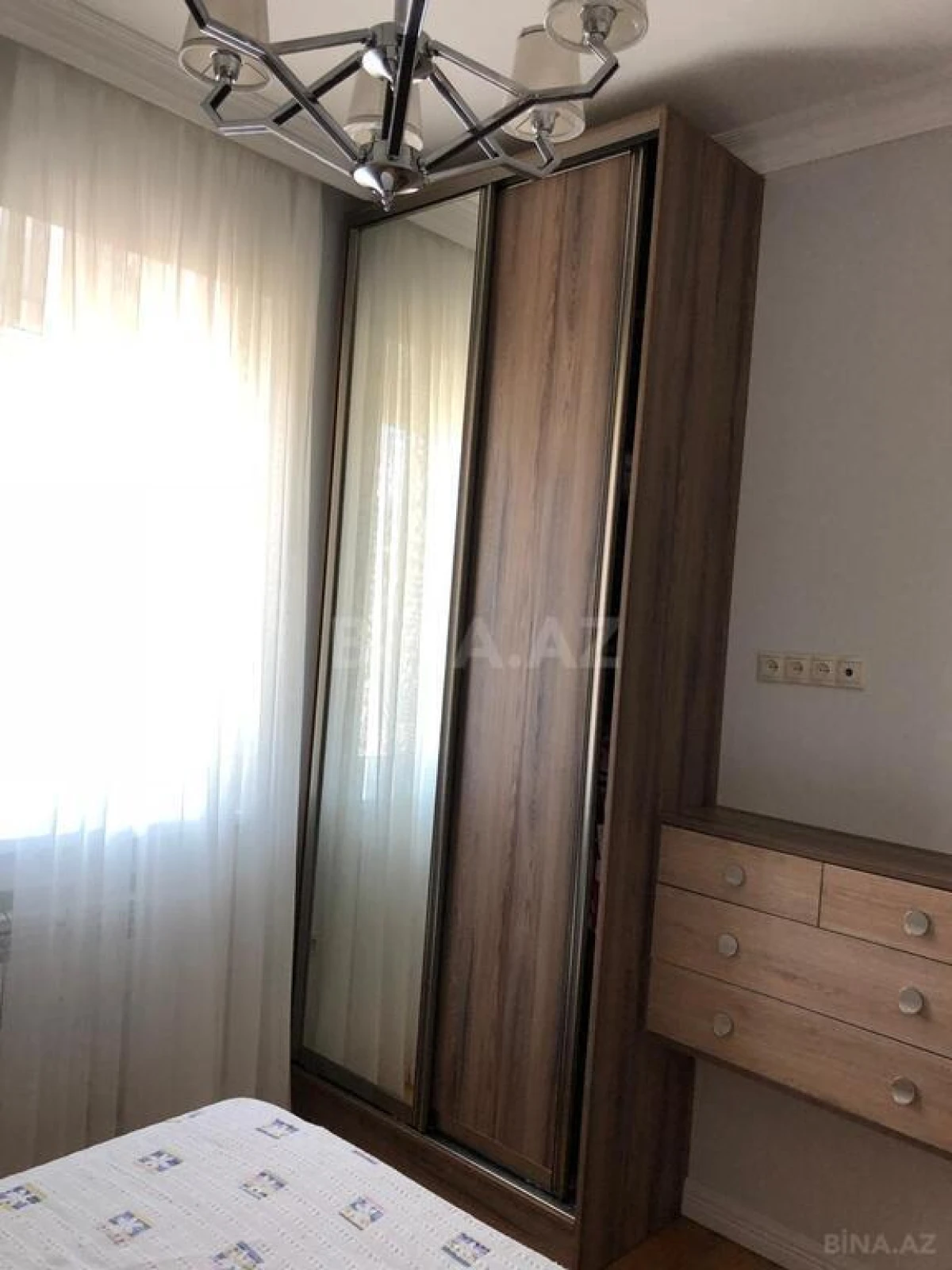 Kirayə verilir 3 otaqlı mənzil 100 m²