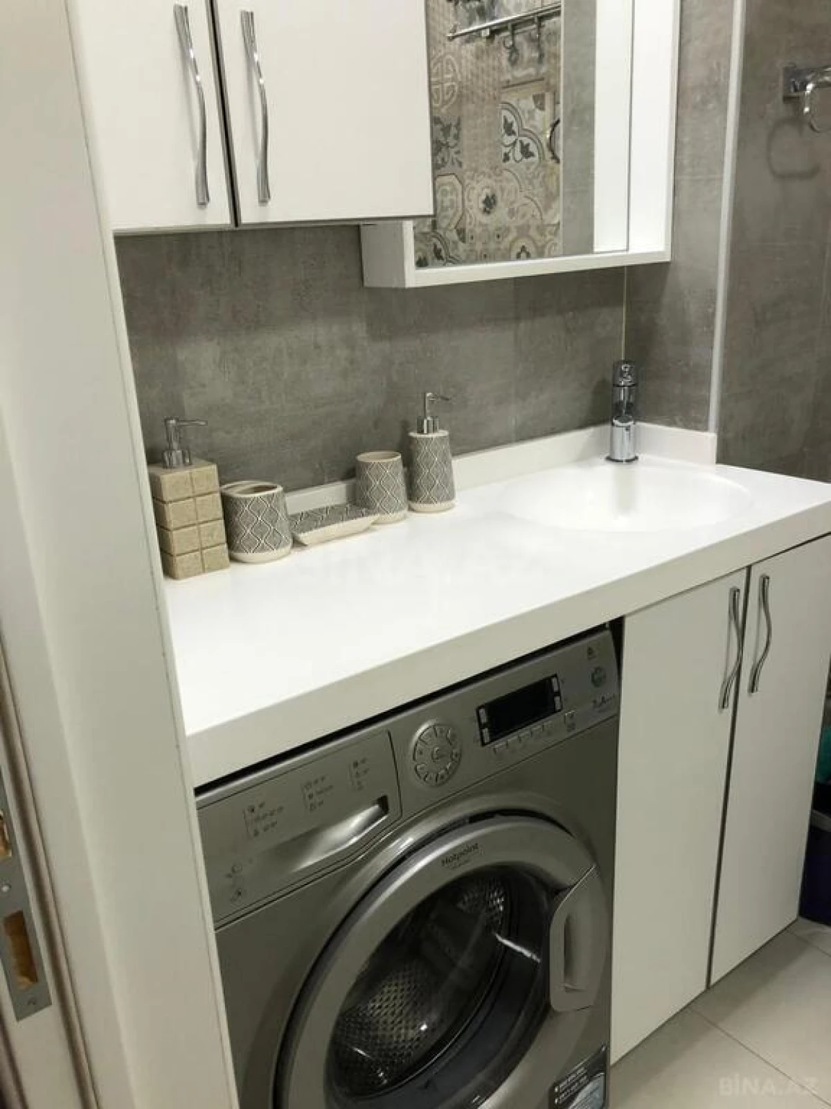 Kirayə verilir 3 otaqlı mənzil 100 m²