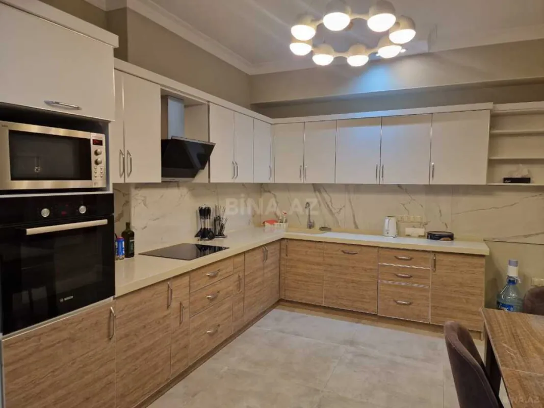 Kirayə verilir 3 otaqlı mənzil 100 m²