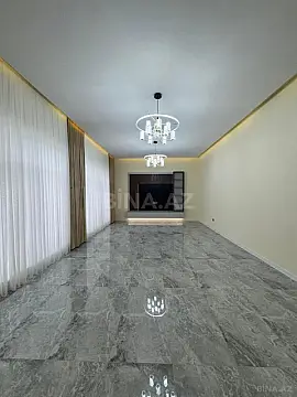 Satılır 5 otaqlı həyət evi 210 m²