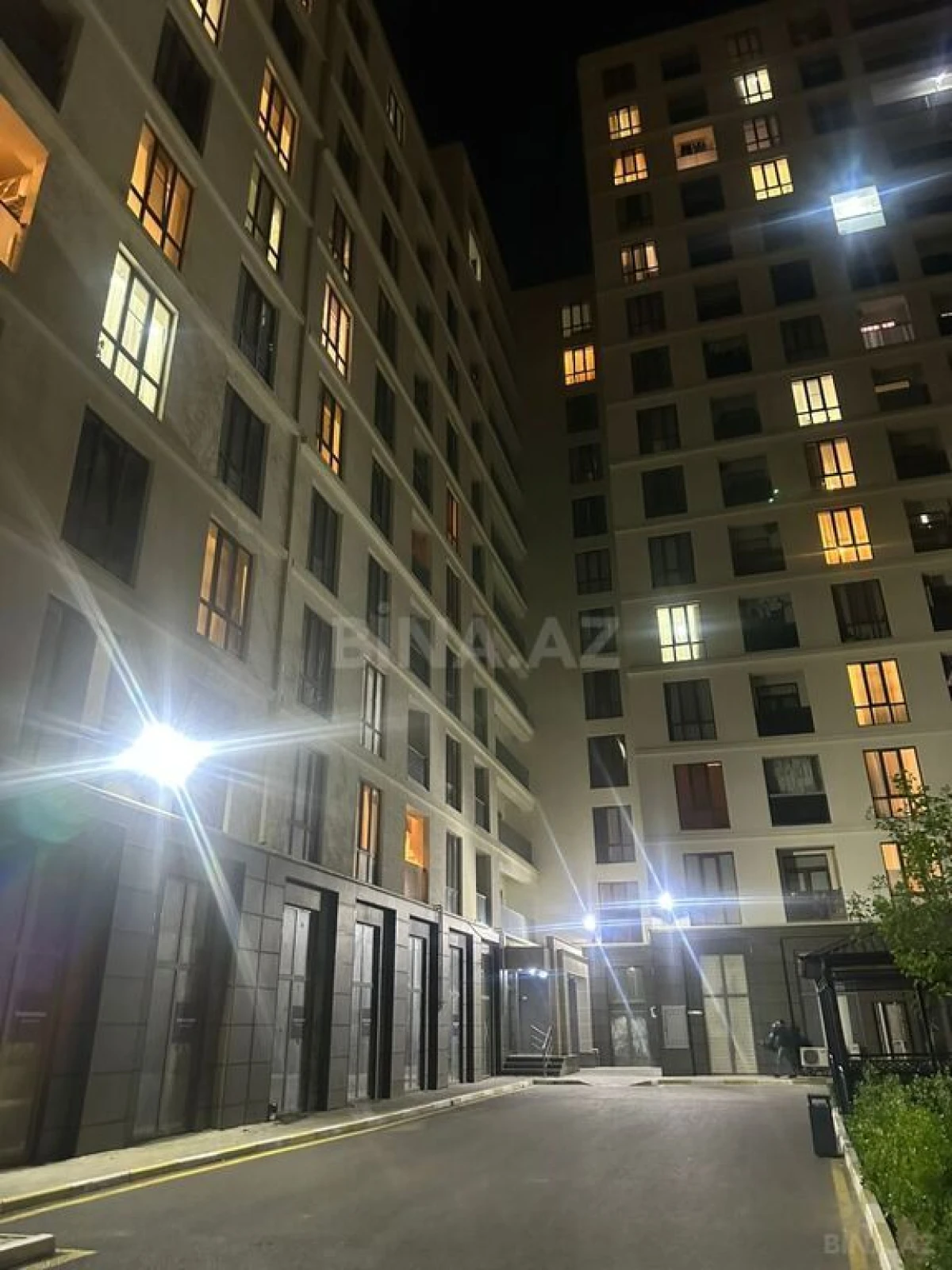 Satılır 2 otaqlı mənzil 55 m²