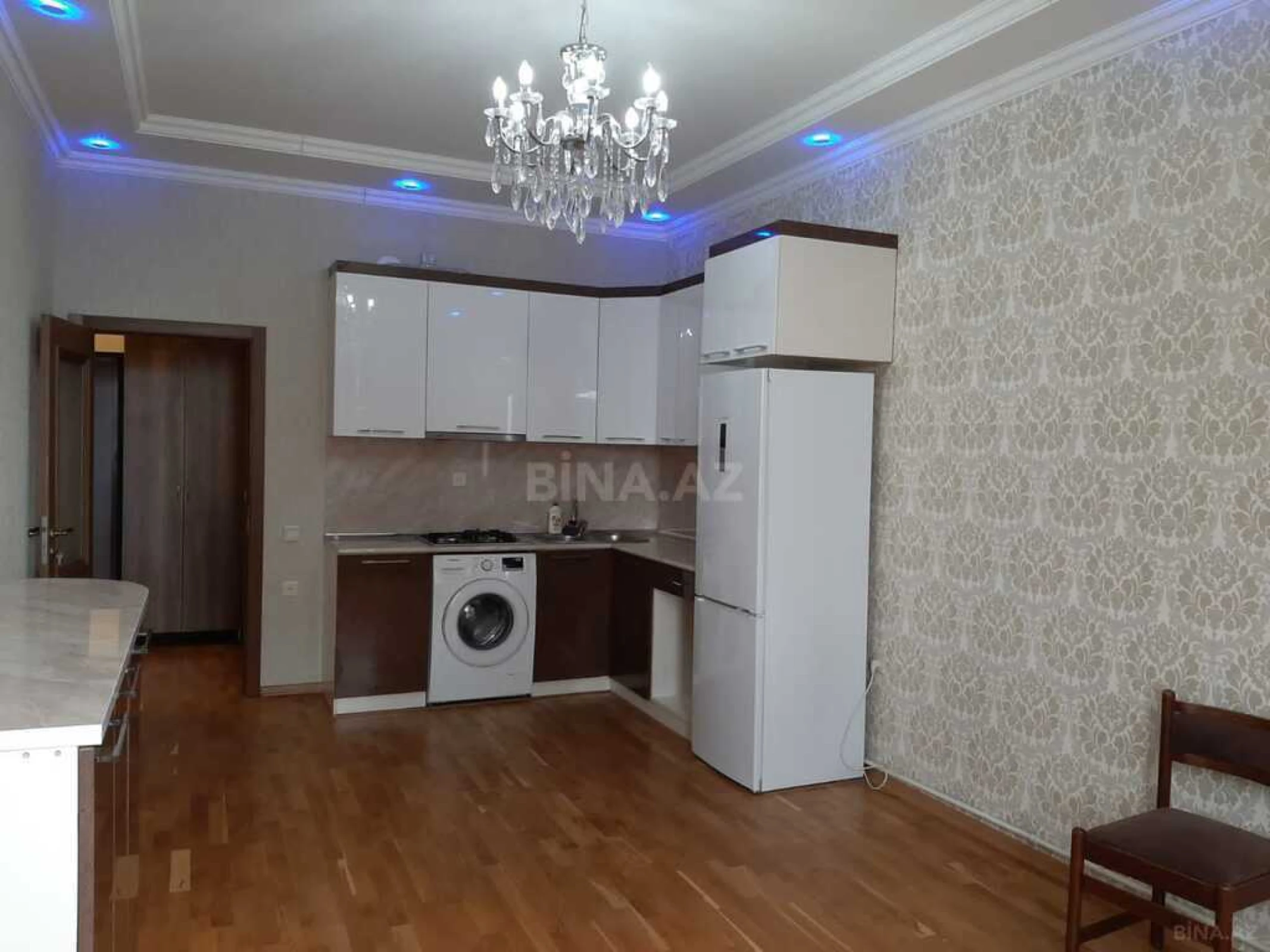 Satılır 2 otaqlı mənzil 55 m²