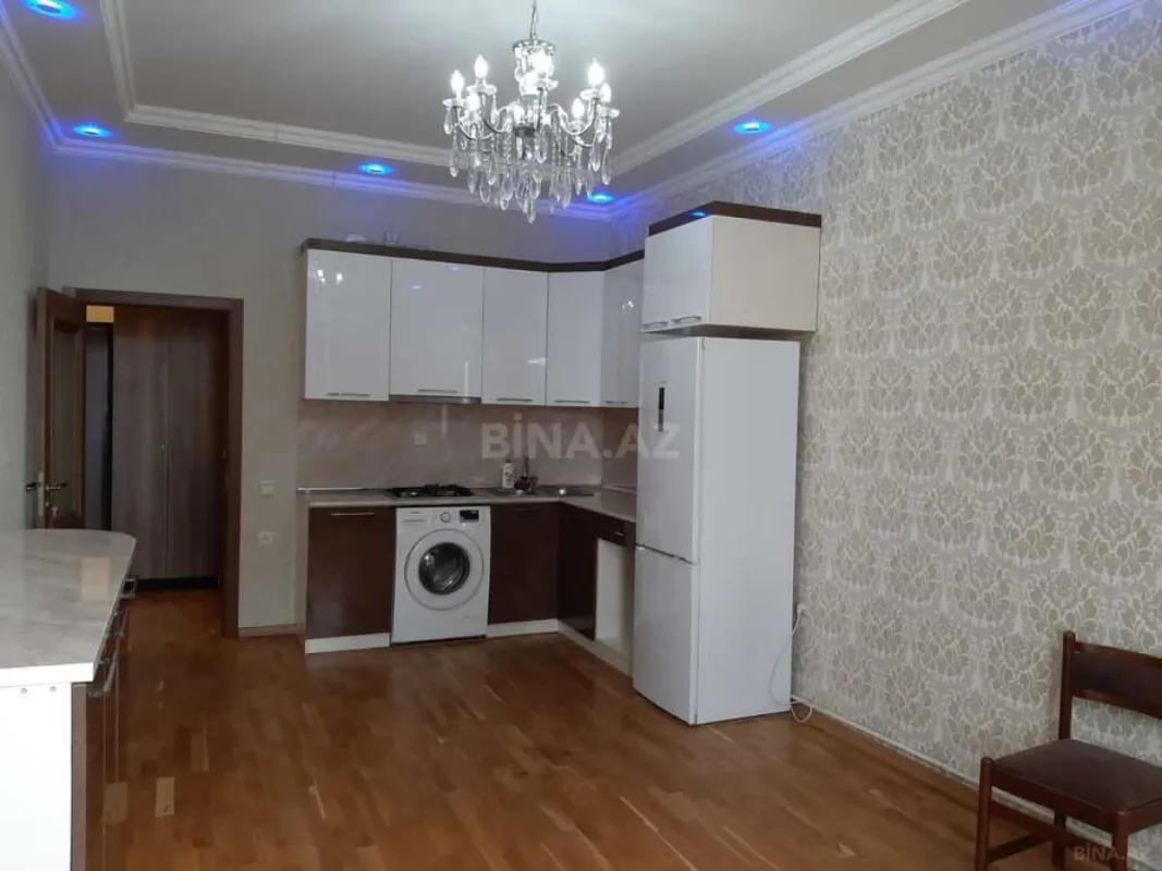 Satılır 2 otaqlı mənzil 55 m²