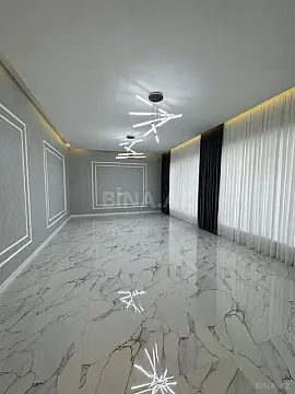 Satılır 4 otaqlı həyət evi 165 m²