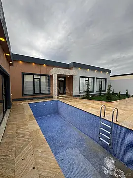 Satılır 4 otaqlı həyət evi 165 m²