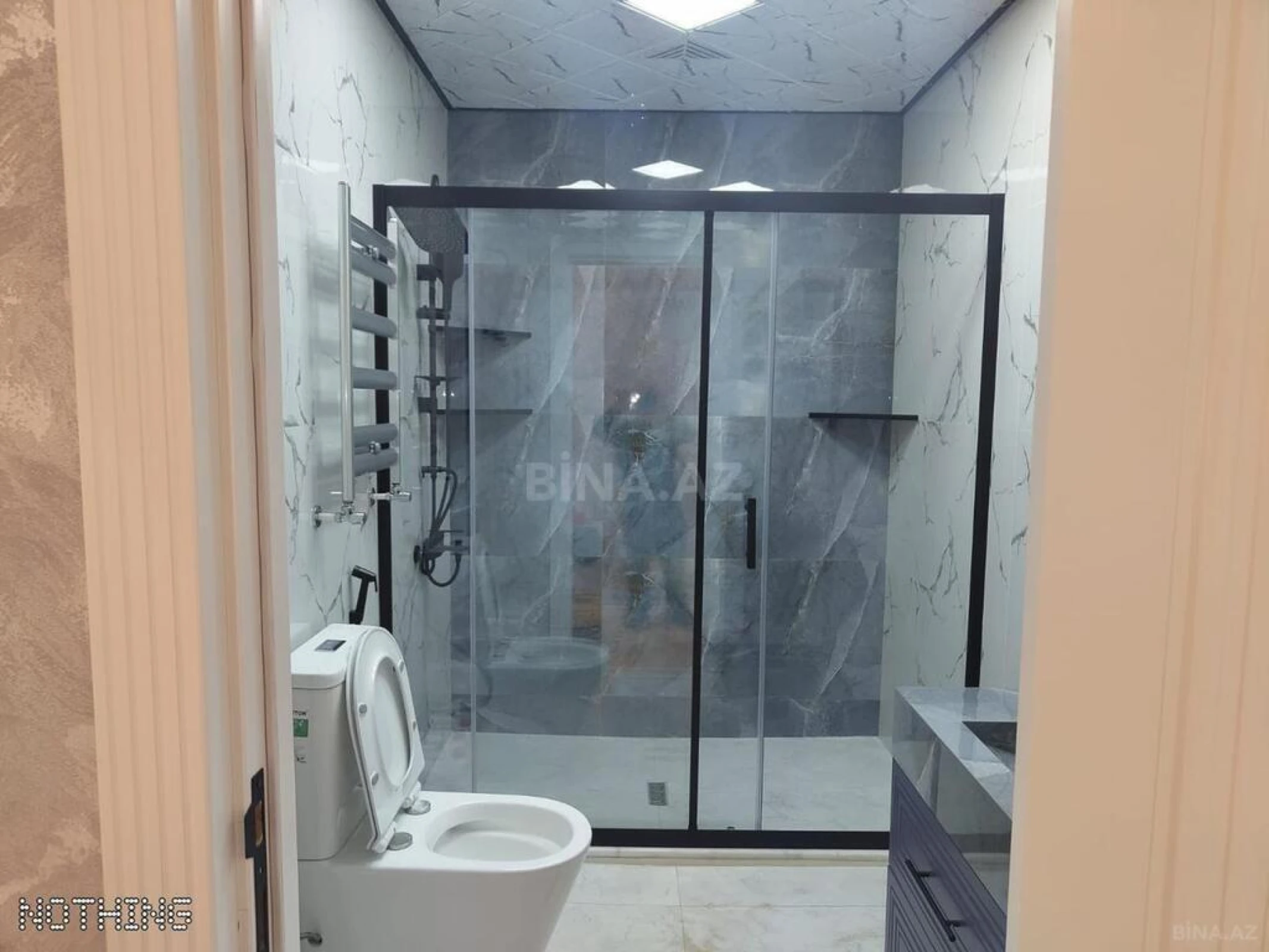 Satılır 3 otaqlı mənzil 136 m²